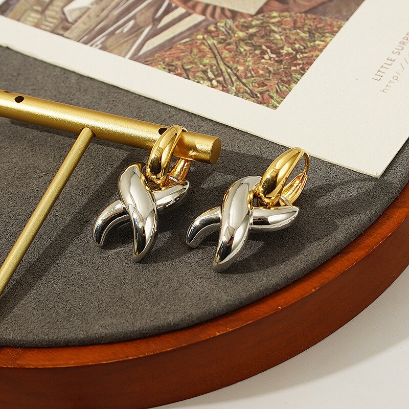Vintage Kay l Earring