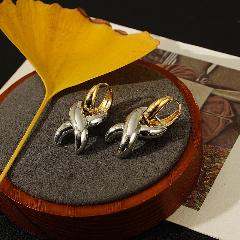 Vintage Kay l Earring