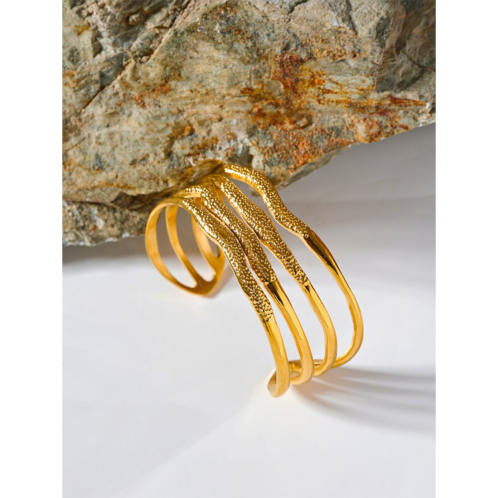 Geo Metric l Bangle Bracelet