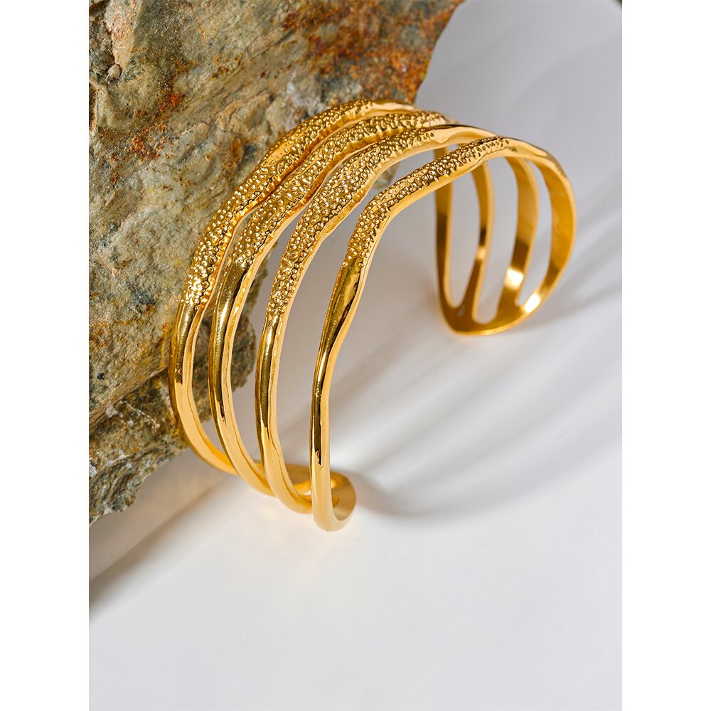 Geo Metric l Bangle Bracelet