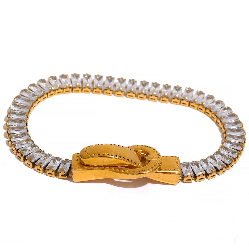 Cubic Cruze l Bracelet Bangle